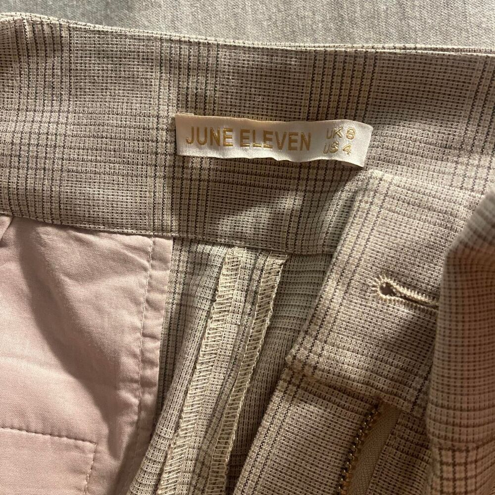 June eleven cream sexy trousers with button detail - Picture 4 of 4